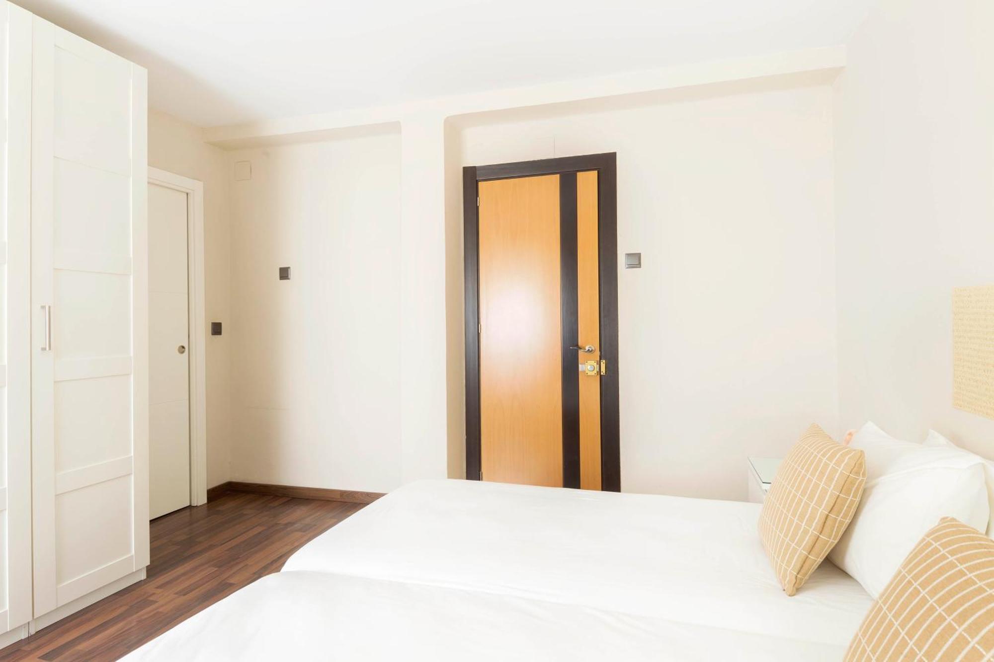 Carmen Center Suitemalaga Bagian luar foto