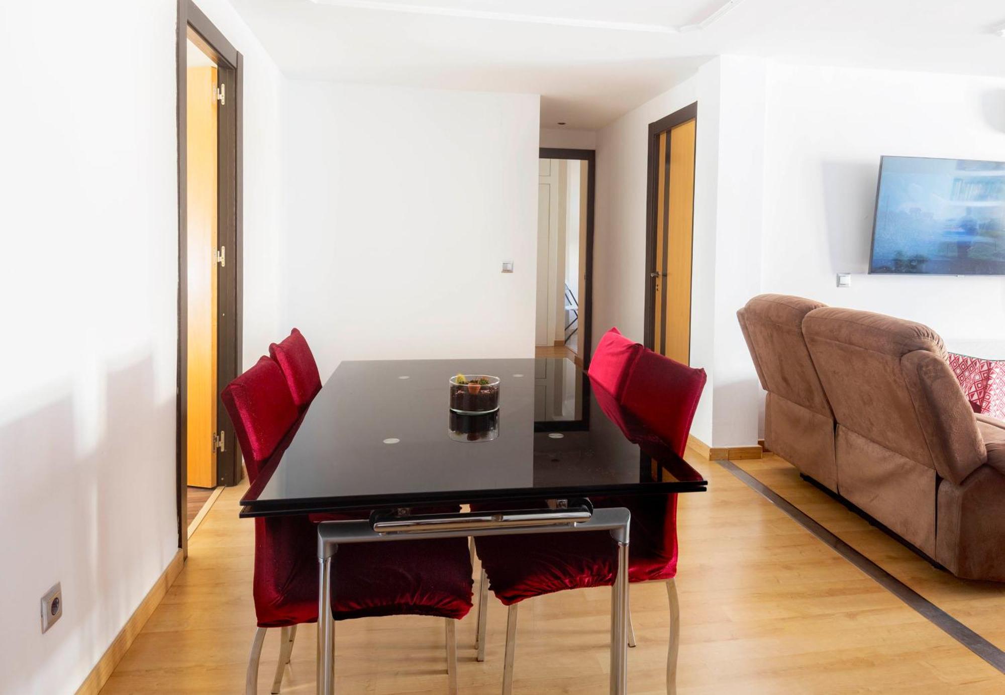 Carmen Center Suitemalaga Bagian luar foto